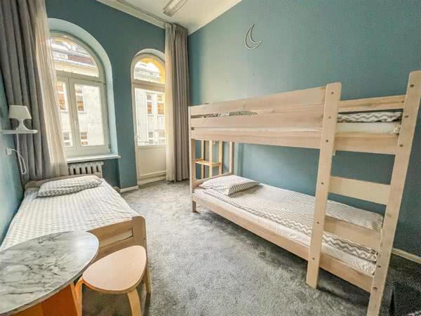 Moon Hostel Warschau - Dreibettzimmer