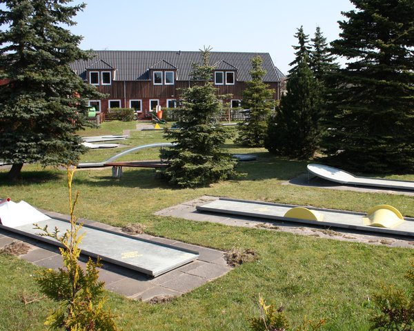 Ev. Jugendherholungsdorf St. Peter Ording - Minigolfplatz